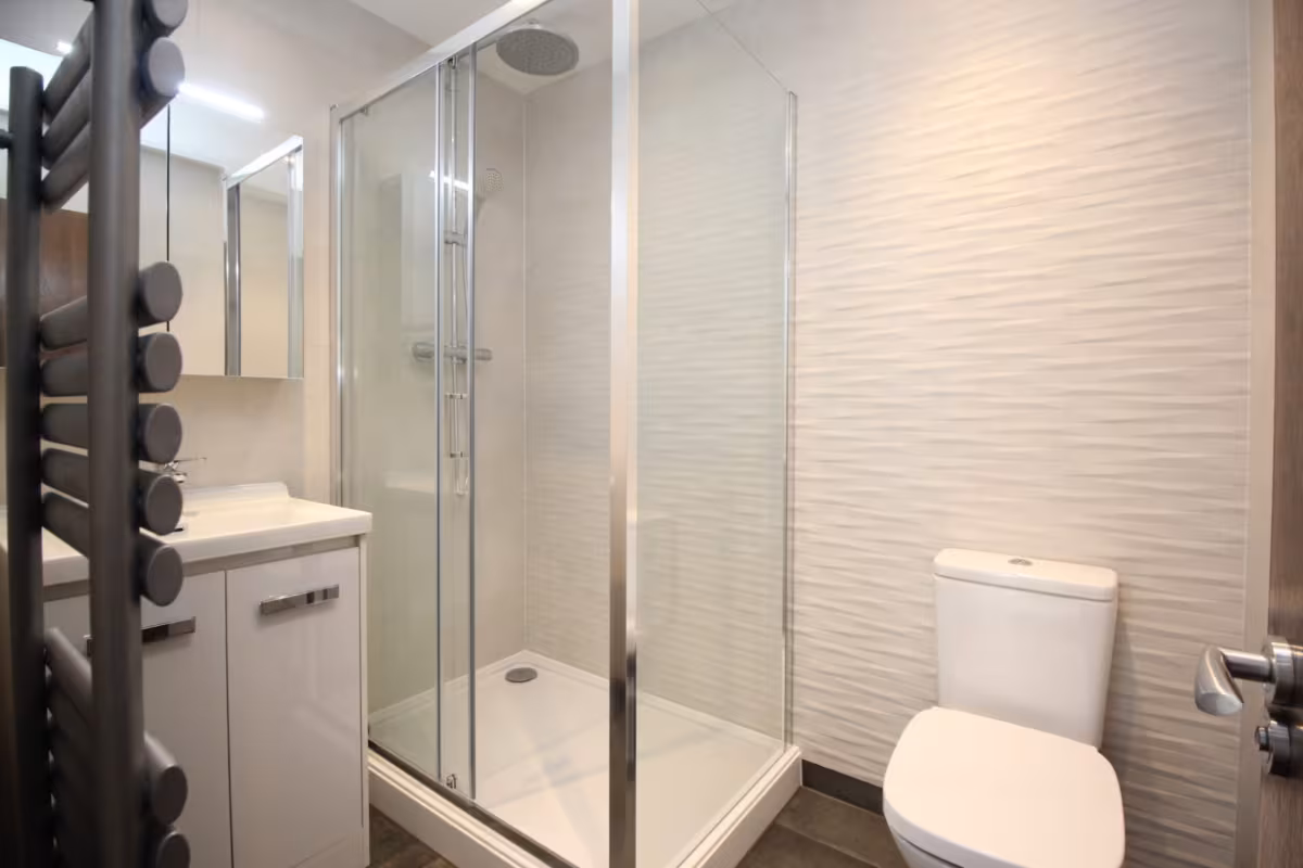 Kenton Road, Harrow, Middlesex, HA3 0AX