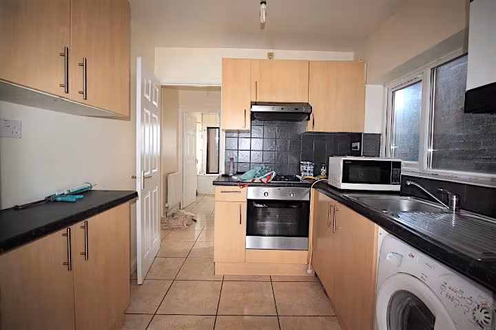 Llanover Road, Wembley, HA9 7LL