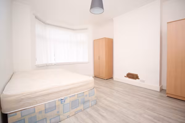 Sussex Road , Harrow, HA1 4LU