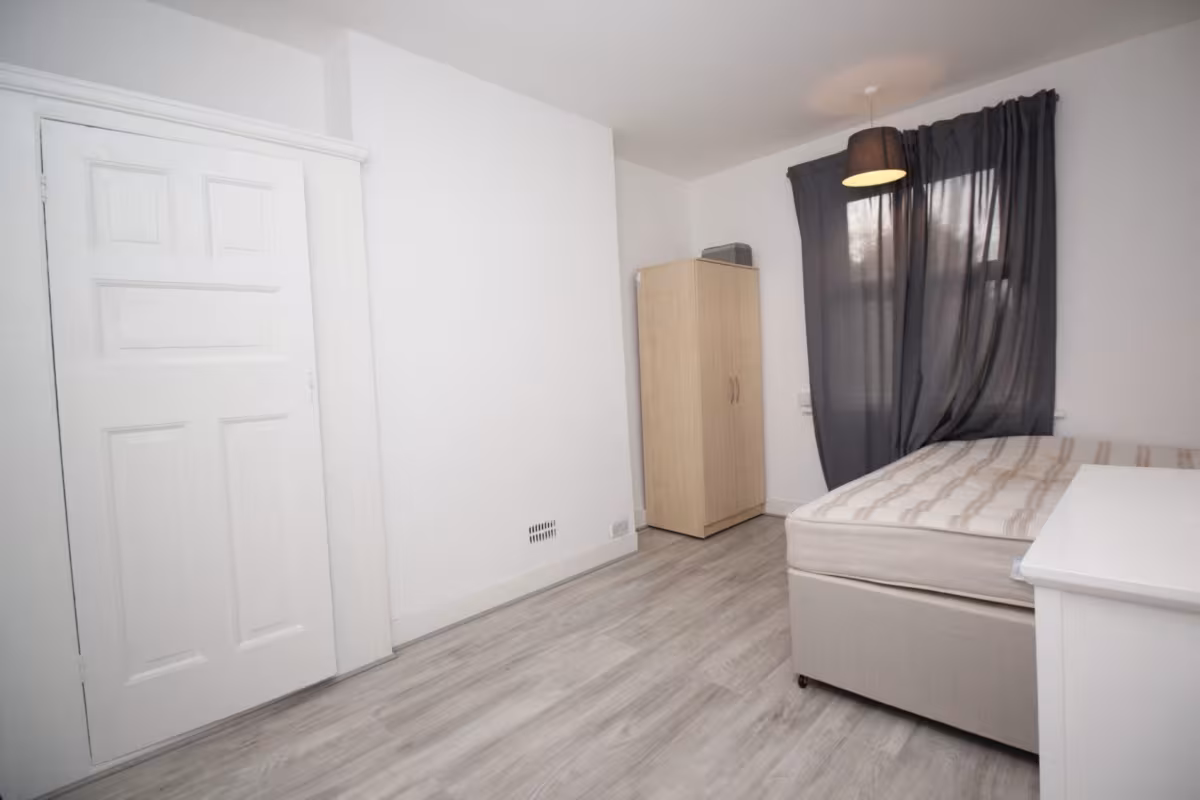 Sussex Road , Harrow, HA1 4LU