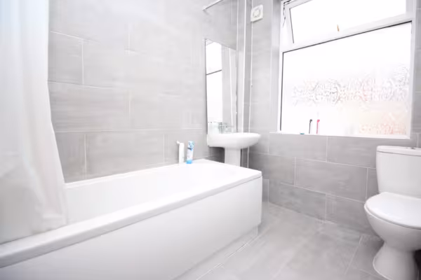 Sussex Road , Harrow, HA1 4LU
