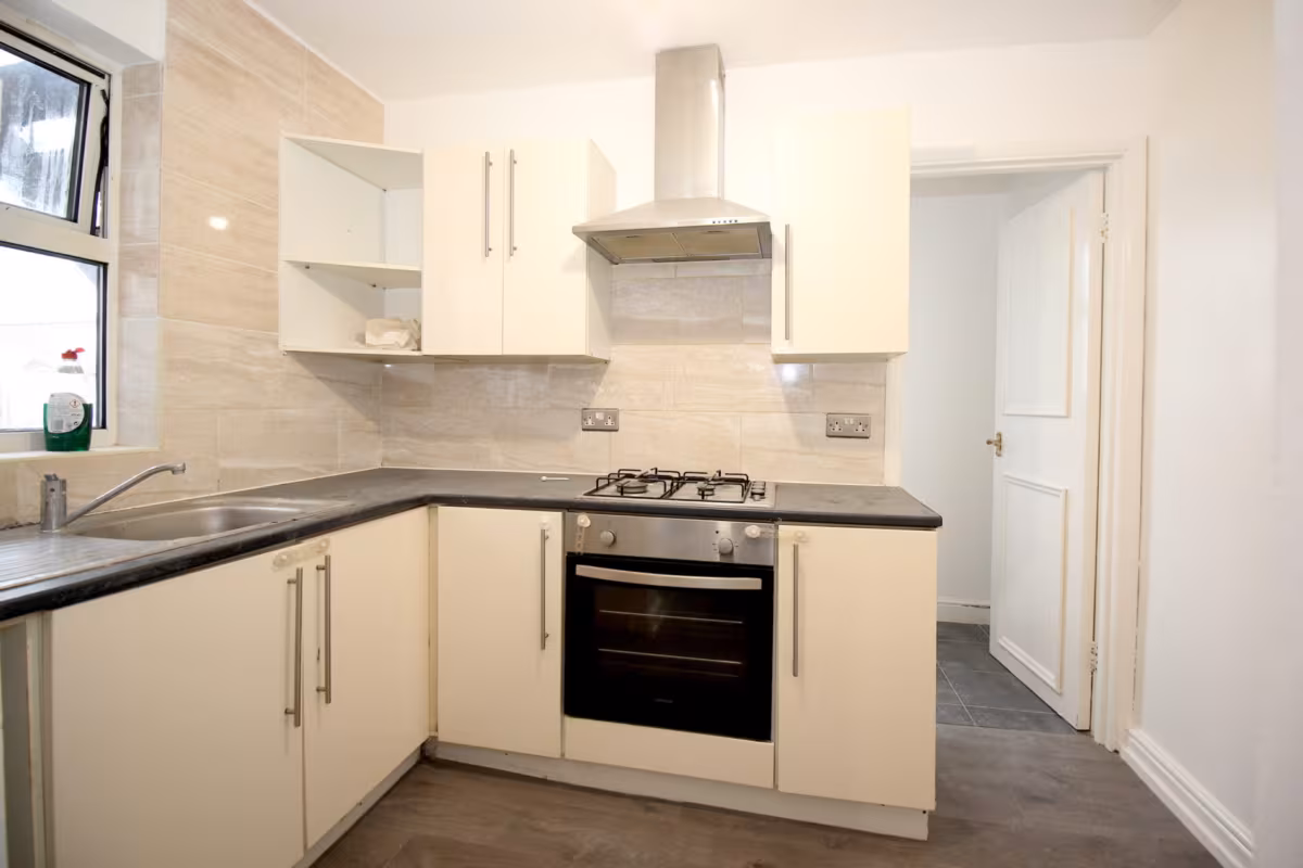 Massons Avenue, Harrow, Middlesex, HA3 5AN
