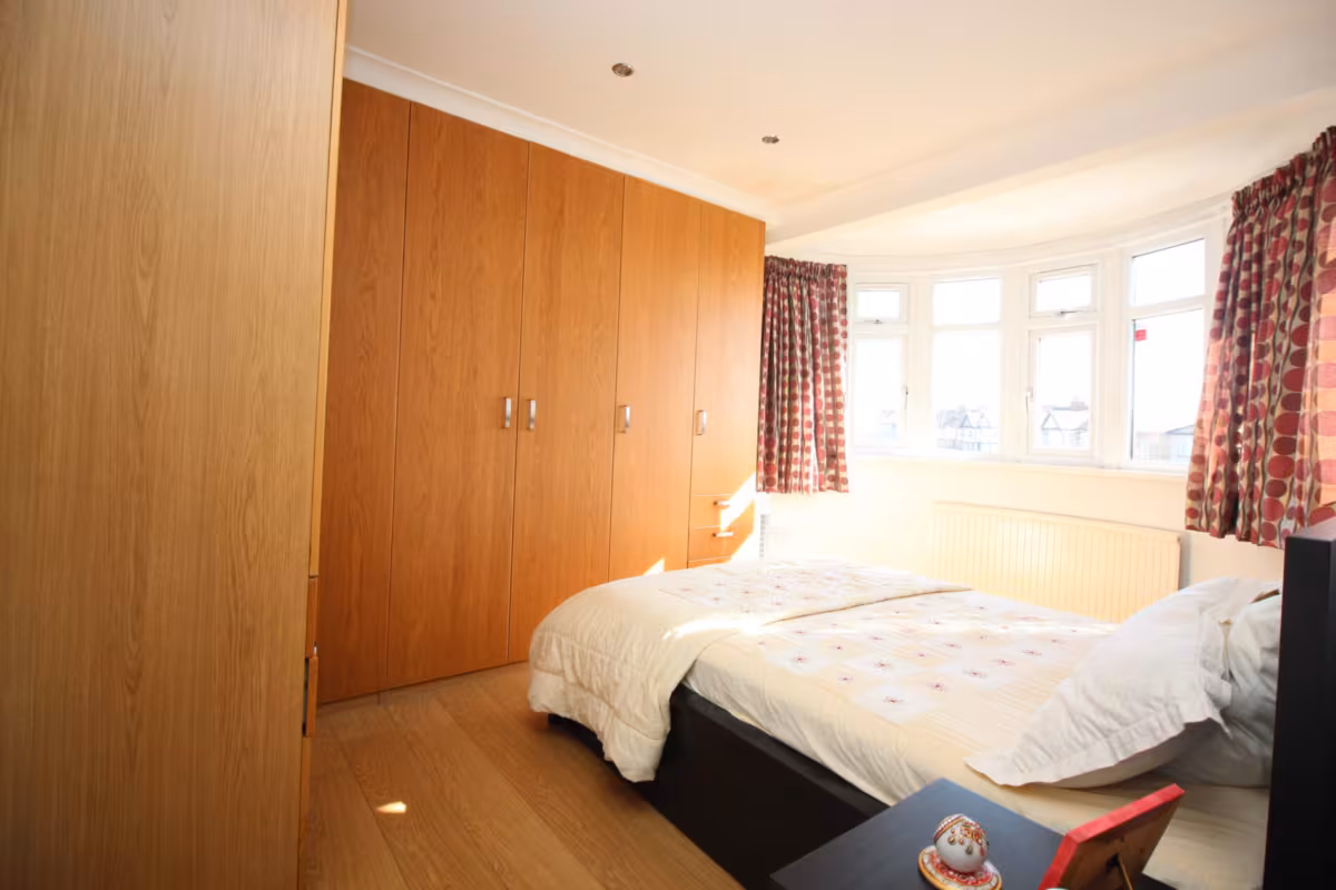 Kings road, Rayners Lane, Middlesex, HA2 9LQ