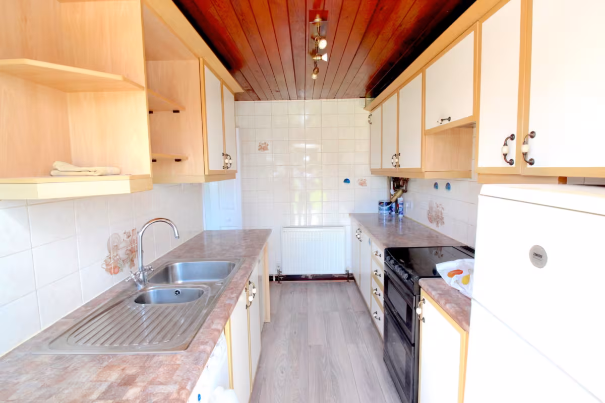 Queens Court, Kenton Lane, Harrow, HA3 8RL