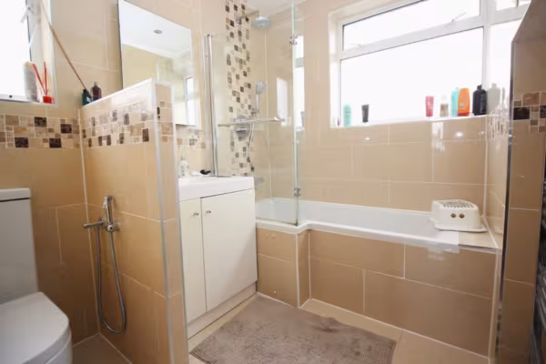 Preston Hill, Harrow, HA3 9SQ