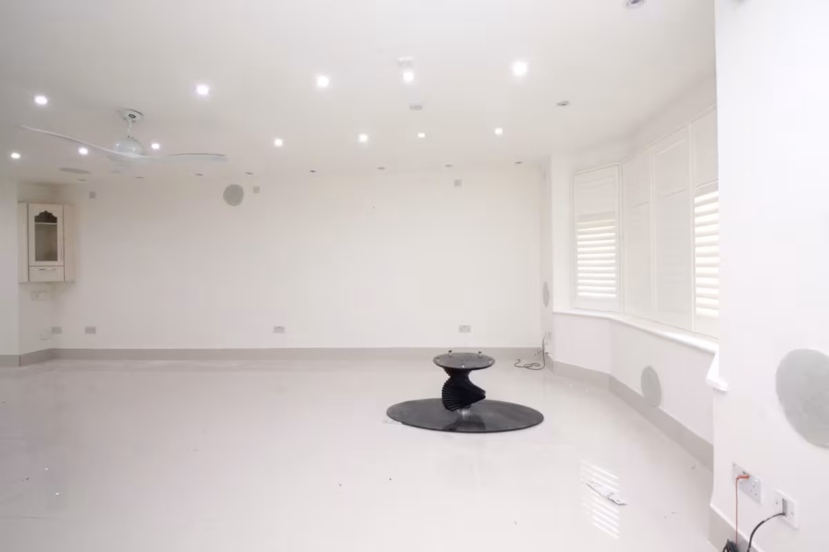 St. Davids Drive, Edgware, HA8 6JH