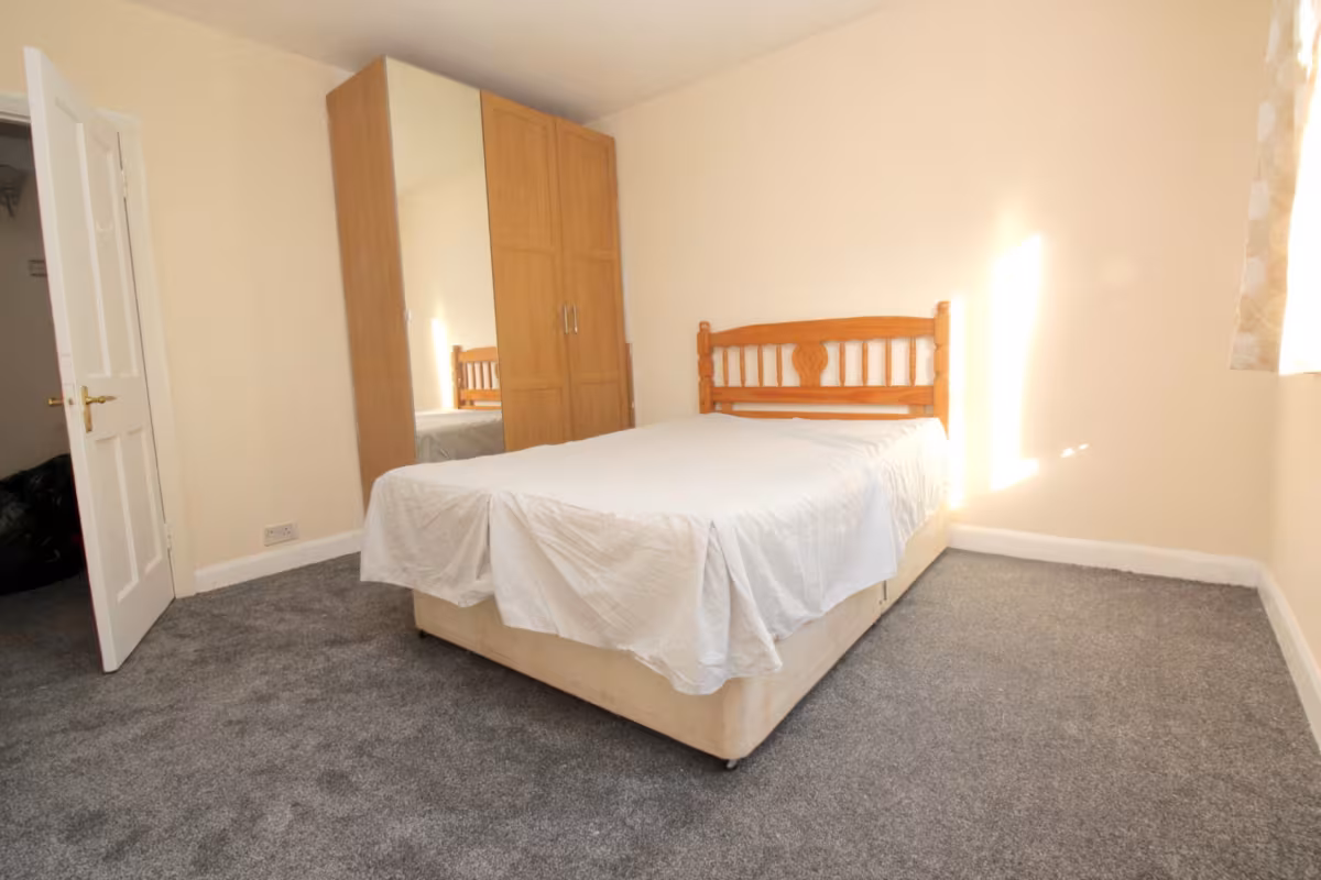 Raglan Court, Empire Way, Wembley, HA9 0RE