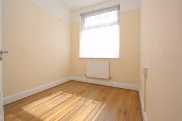 Princes avenue, London, NW9