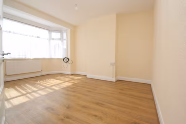 Princes avenue, London, NW9