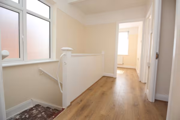 Princes avenue, London, NW9