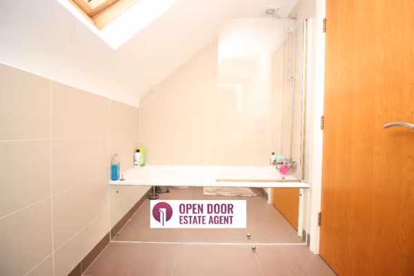 DUNFORD COURT, HATCH END, HA5 4LU