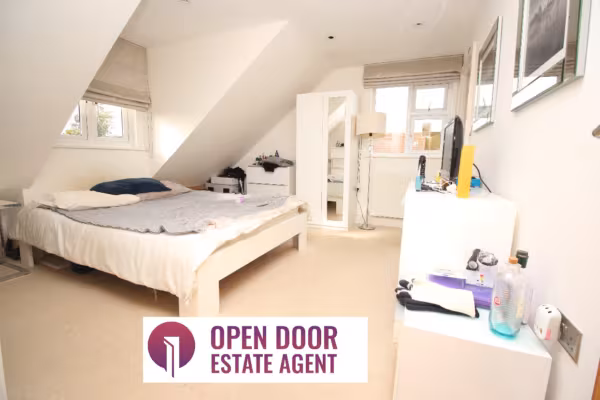 DUNFORD COURT, HATCH END, HA5 4LU