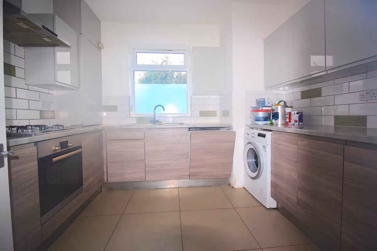 THE PARADE, GREENFORD, UB6