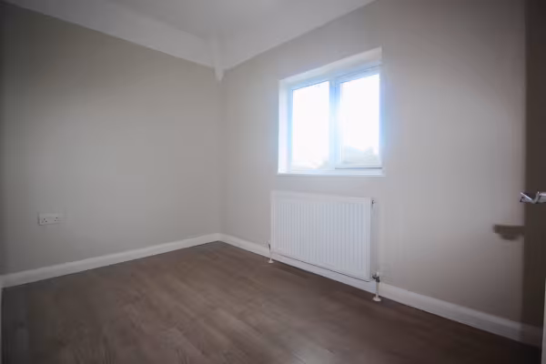 THE PARADE, GREENFORD, UB6
