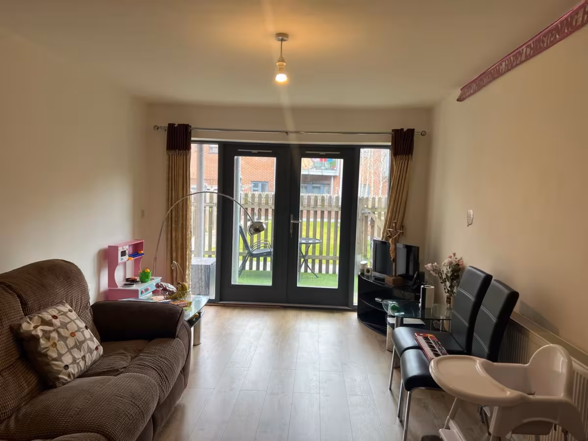 hannah court, Kingsbury, nw9