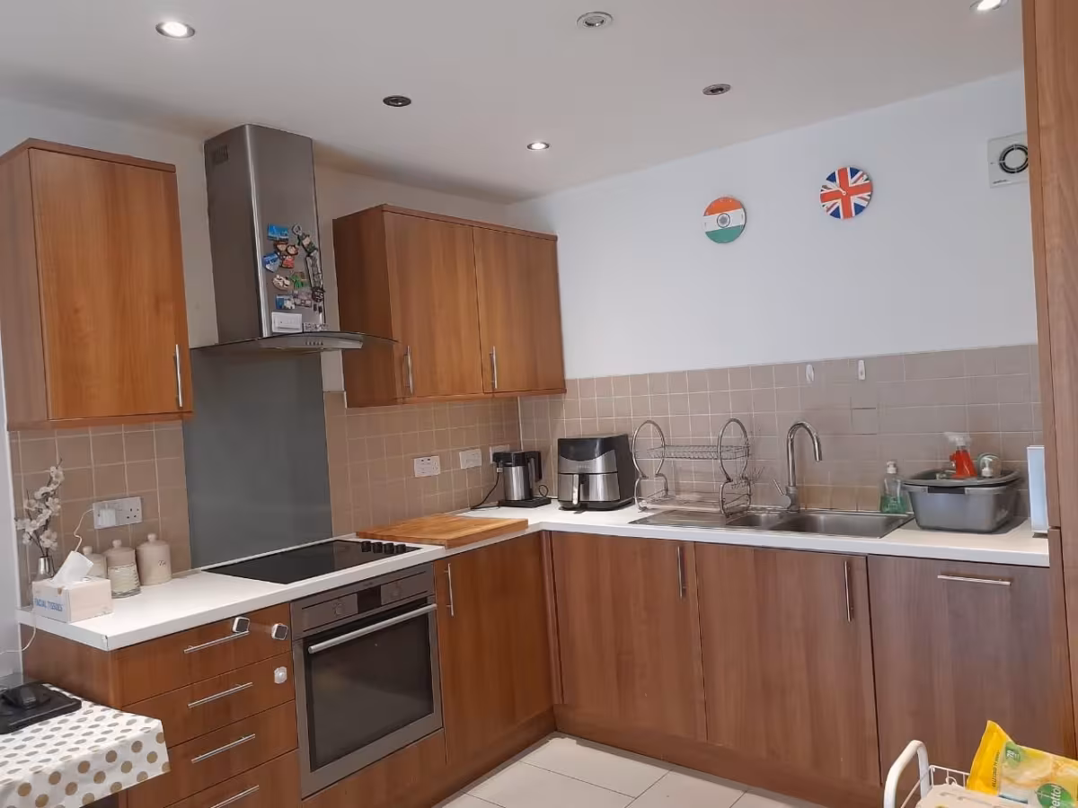 hannah court, Kingsbury, nw9